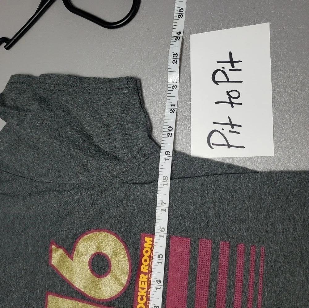 mens Adidas the go to tee Cleveland Cavaliers 2016 short sleeve tshirt M